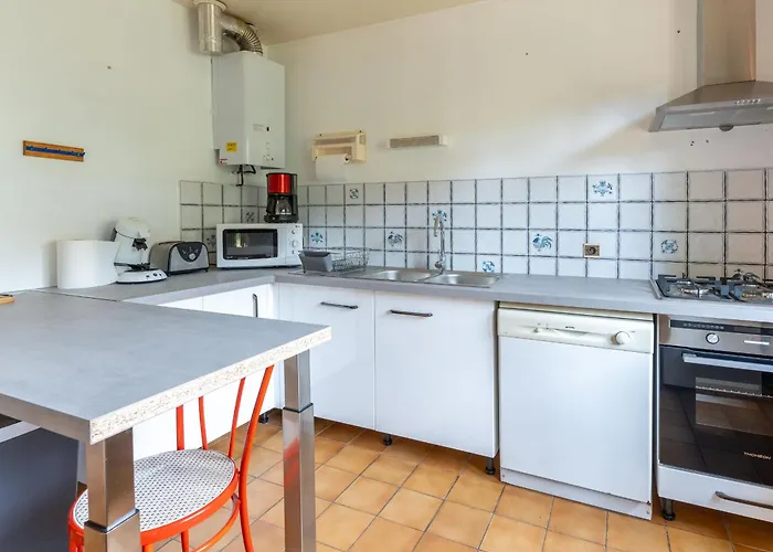 Vila Maison Spacieuse Et Calme A - Ideale Famille Ou Amis, Proche Et Activites - Fr-1-319-66 *